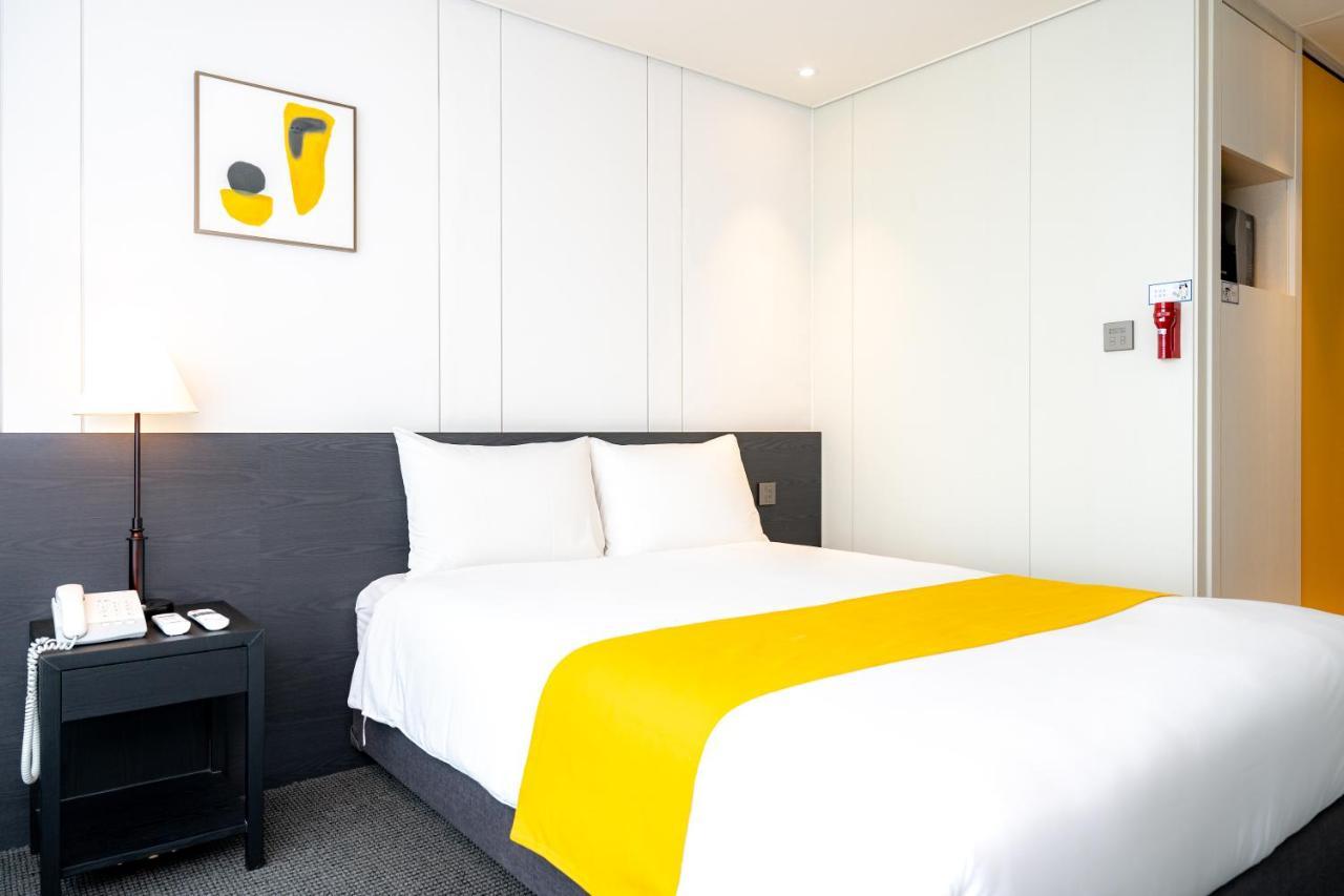 Seogwipo Hills Hotel Экстерьер фото