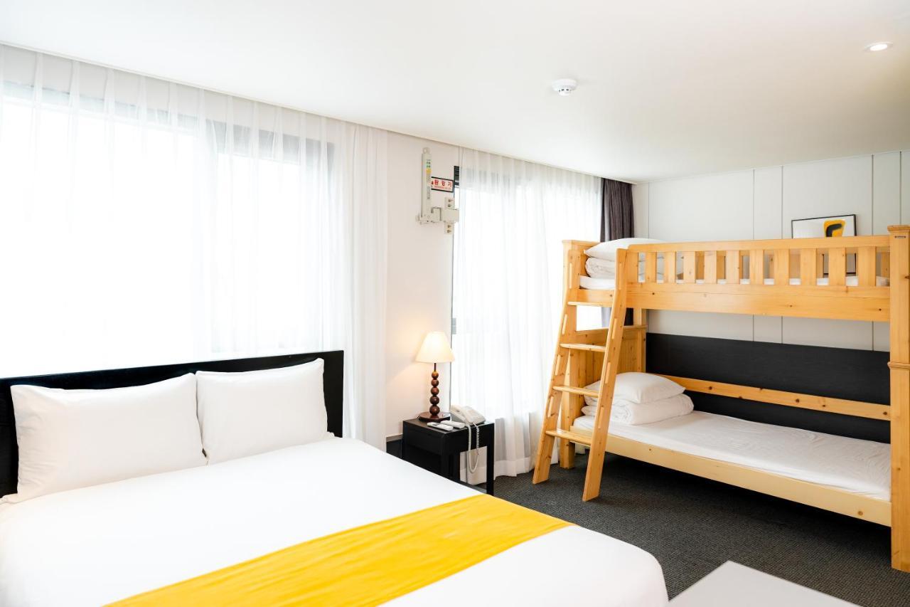 Seogwipo Hills Hotel Экстерьер фото