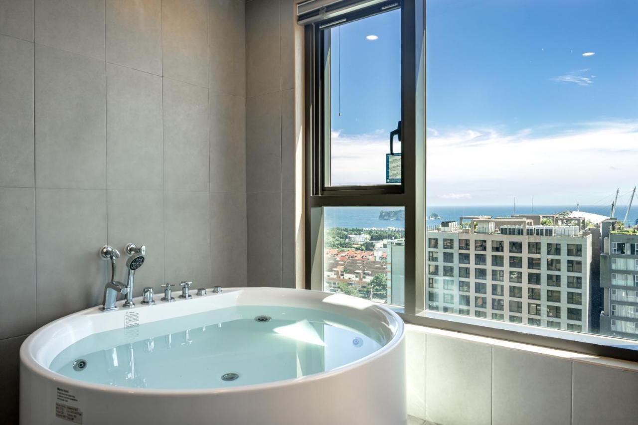 Seogwipo Hills Hotel Экстерьер фото