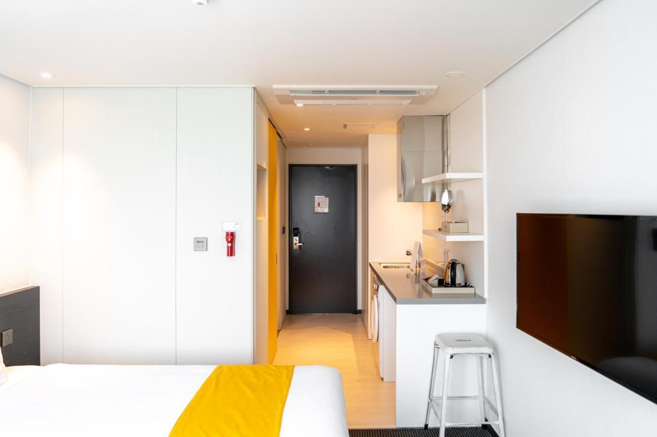 Seogwipo Hills Hotel Экстерьер фото